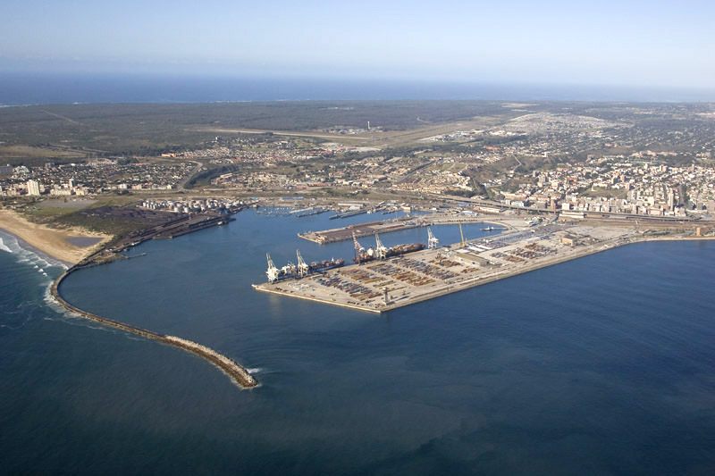 Port Elizabeth Harbour.jpg